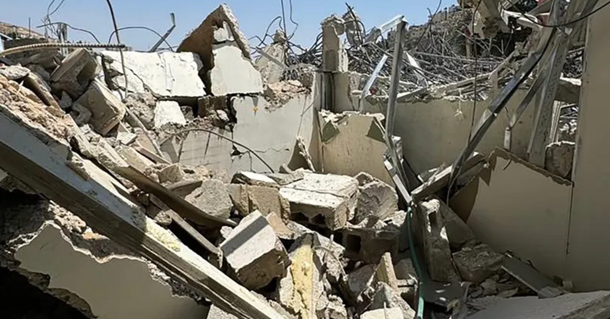إجبار مقدسي على هدم منزله ذاتيا في بيت حنينا